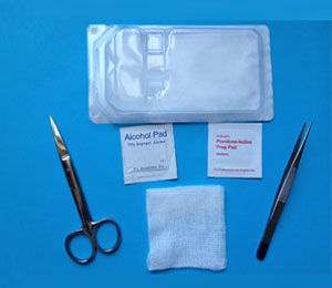 Suture removal set